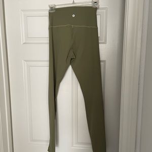 Lululemon leggings